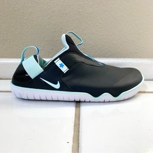 Nike | Nike Air Zoom Pulse Triple Black in Cosmic Fuchsia/Black NWOT